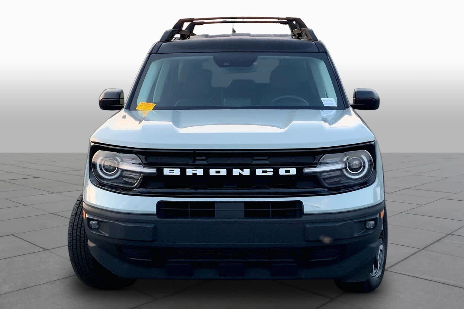 Certified 2024 Ford Bronco Sport Outer Banks w/ Tech Package AWD/4WD image 4