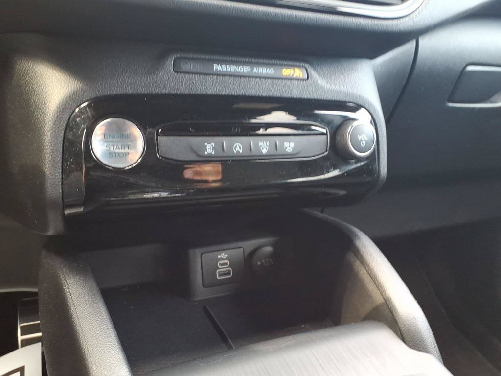 Certified 2024 Ford Escape ST-Line w/ Tech Pack #1 AWD/4WD image 23