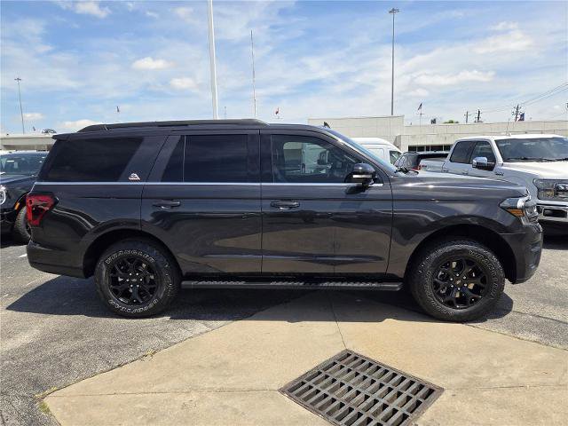 Certified 2022 Ford Expedition Timberline AWD/4WD image 4