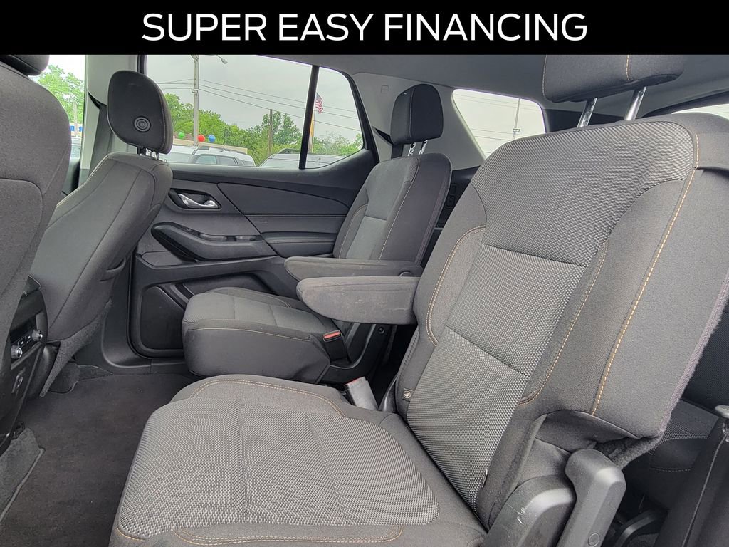 Used 2019 Chevrolet Traverse LT w/ LPO, Floor Liner Package AWD/4WD image 12