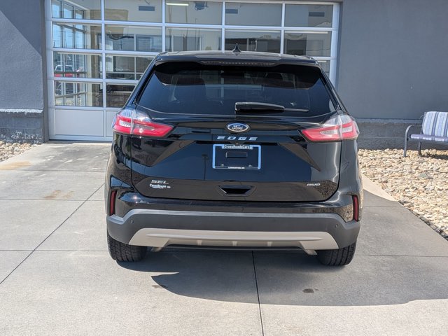 Certified 2022 Ford Edge SEL w/ Convenience Package AWD/4WD image 5