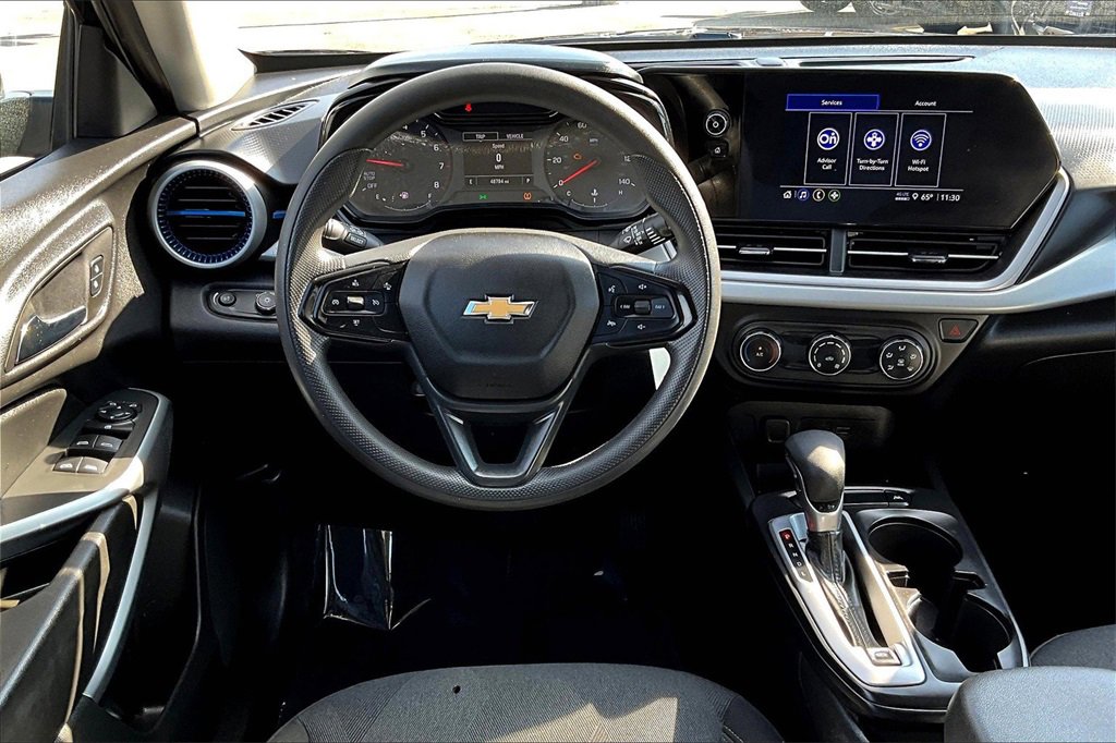 Used 2024 Chevrolet Trax LS w/ Driver Confidence Package image 5