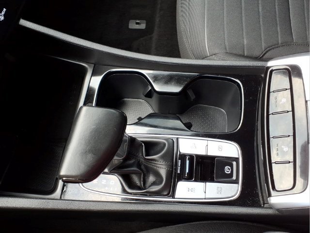Used 2022 Hyundai Santa Cruz SEL Premium AWD/4WD image 23