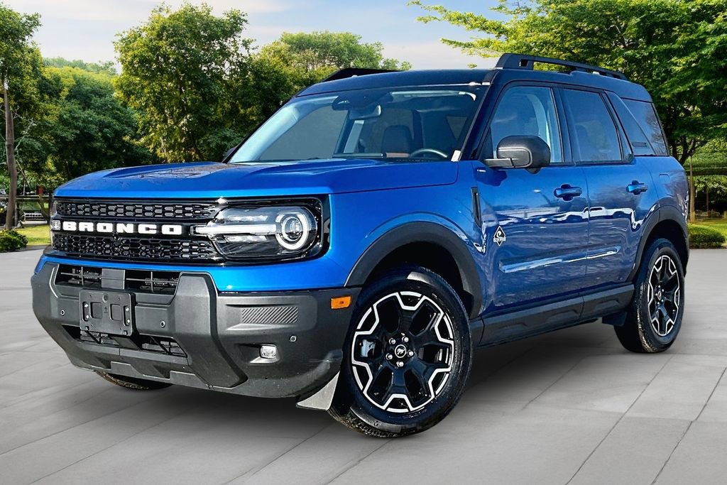 Certified 2025 Ford Bronco Sport Outer Banks w/ Outer Banks Tech Package+ image 11