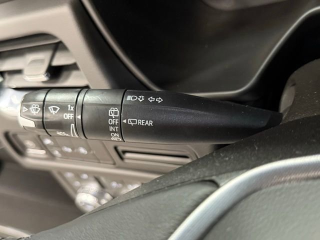 Used 2023 GMC Yukon SLT image 19