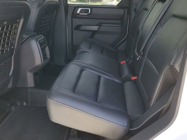Certified 2025 Ford Bronco Badlands AWD/4WD image 8