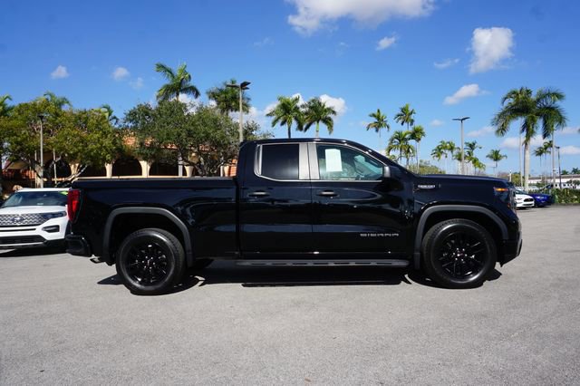 Used 2025 GMC Sierra 1500 Pro w/ Graphite Edition image 5
