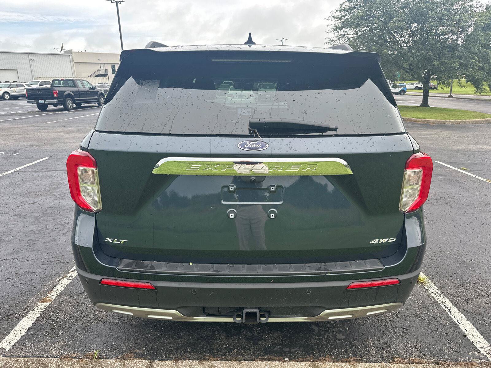 Certified 2024 Ford Explorer XLT w/ Equipment Group 202A AWD/4WD image 13