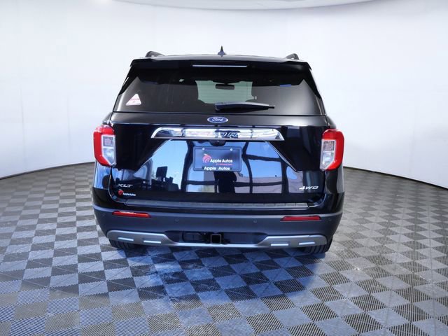 Certified 2024 Ford Explorer XLT w/ Equipment Group 202A AWD/4WD image 7
