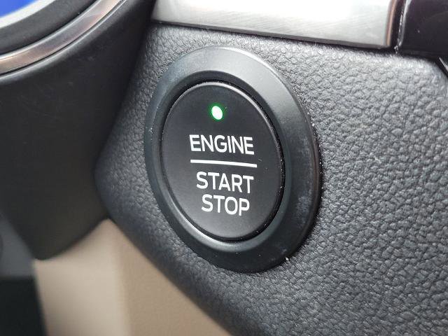 Certified 2021 Ford Escape Titanium image 36