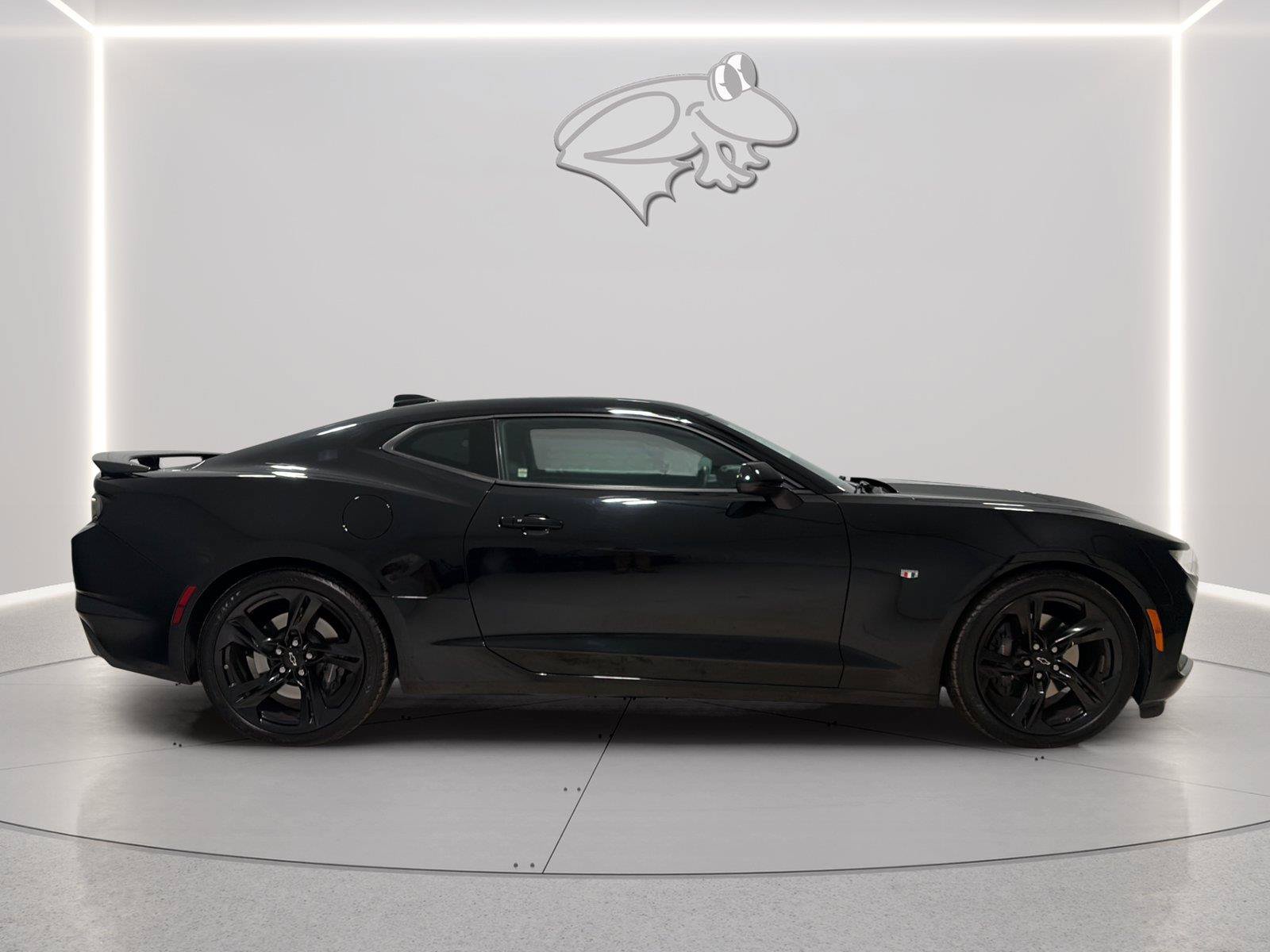 Used 2023 Chevrolet Camaro SS RWD image 6