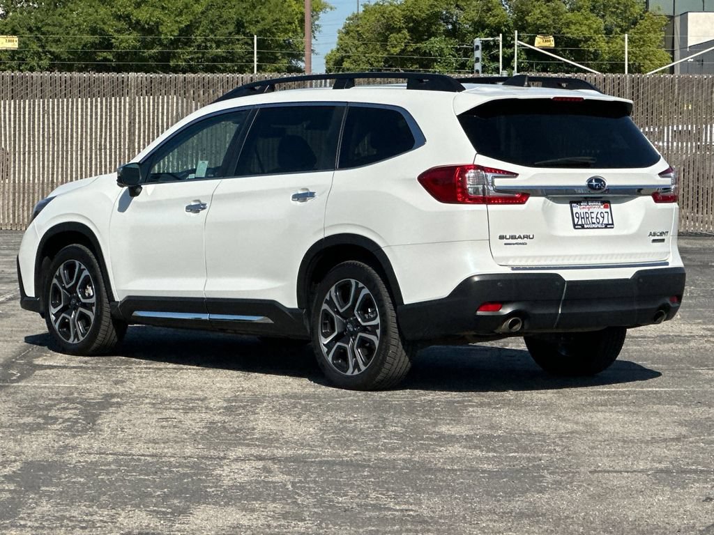 Used 2023 Subaru Ascent Touring AWD/4WD image 5