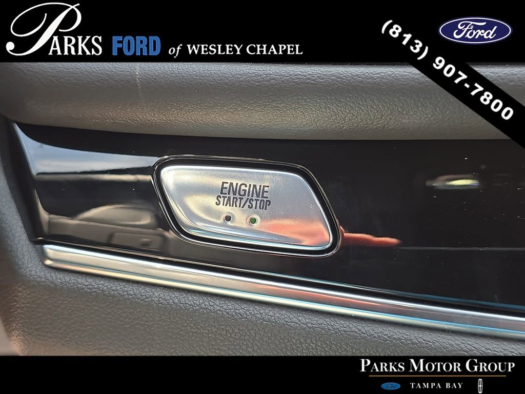Used 2023 Buick Enclave Avenir w/ Avenir Technology Package AWD/4WD image 29