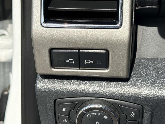 Certified 2022 Ford F250 Lariat w/ Lariat Value Package image 23