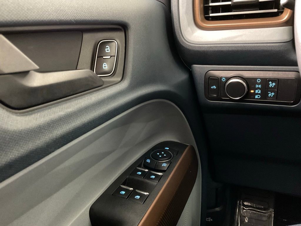 Certified 2022 Ford Maverick Lariat FWD image 20