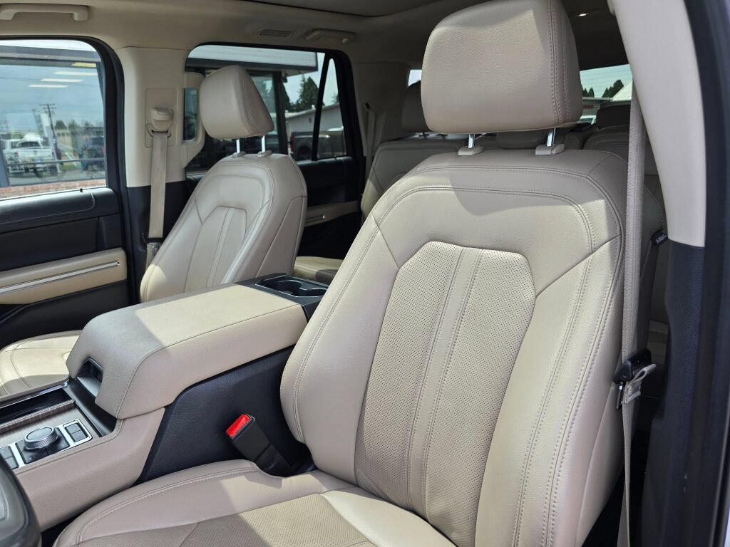 Certified 2024 Ford Expedition Max Limited AWD/4WD image 24