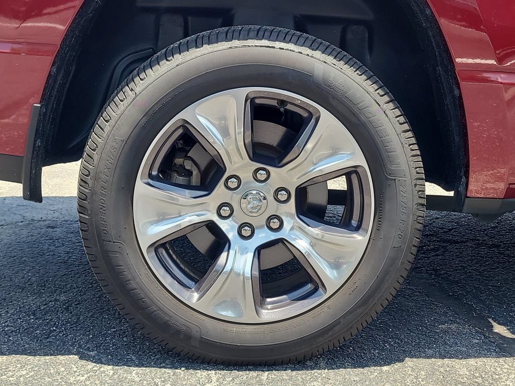 Used 2023 RAM 1500 Laramie AWD/4WD image 5