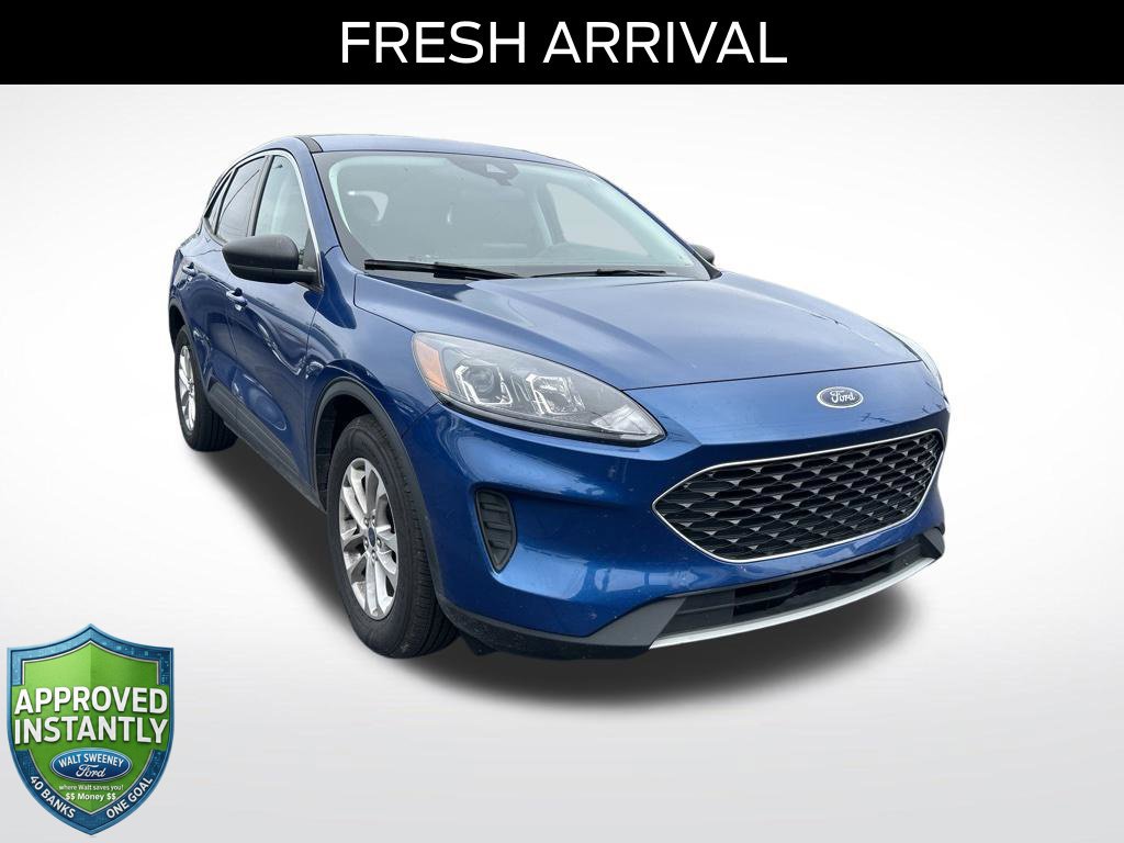 Certified 2022 Ford Escape SE
