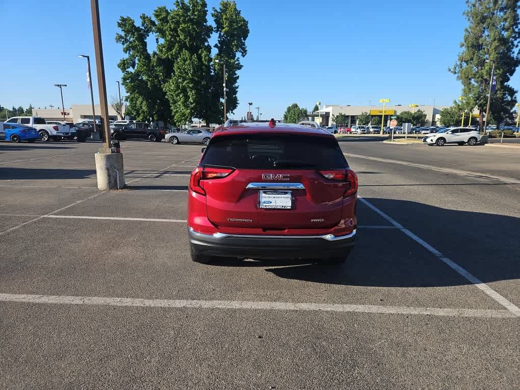 Used 2019 GMC Terrain SLT AWD/4WD image 7