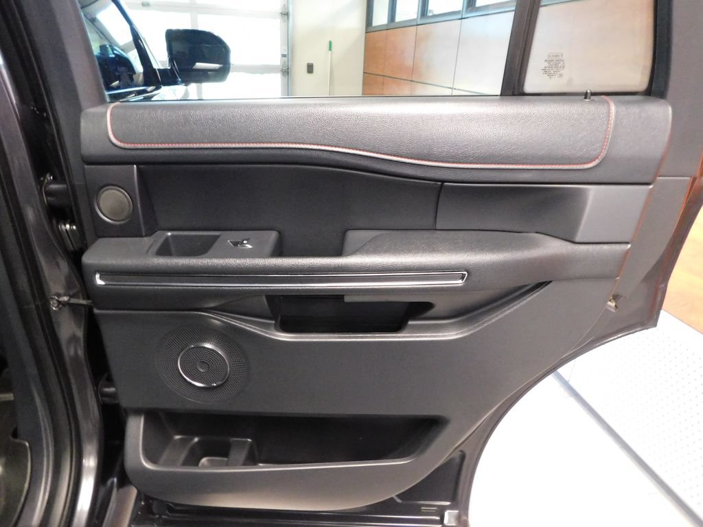Certified 2022 Ford Expedition Limited AWD/4WD image 33