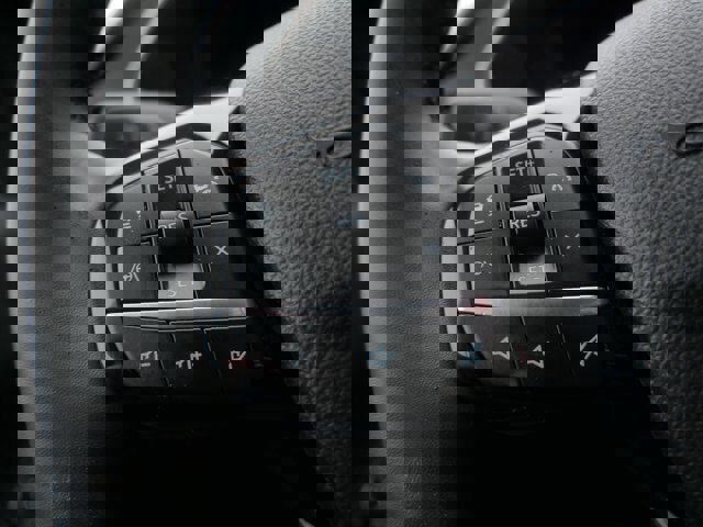 Certified 2022 Ford Escape SE w/ SE Sport Appearance Package image 18