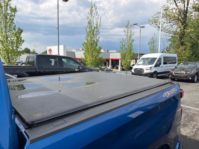 Used 2023 Chevrolet Silverado 1500 Custom AWD/4WD image 21