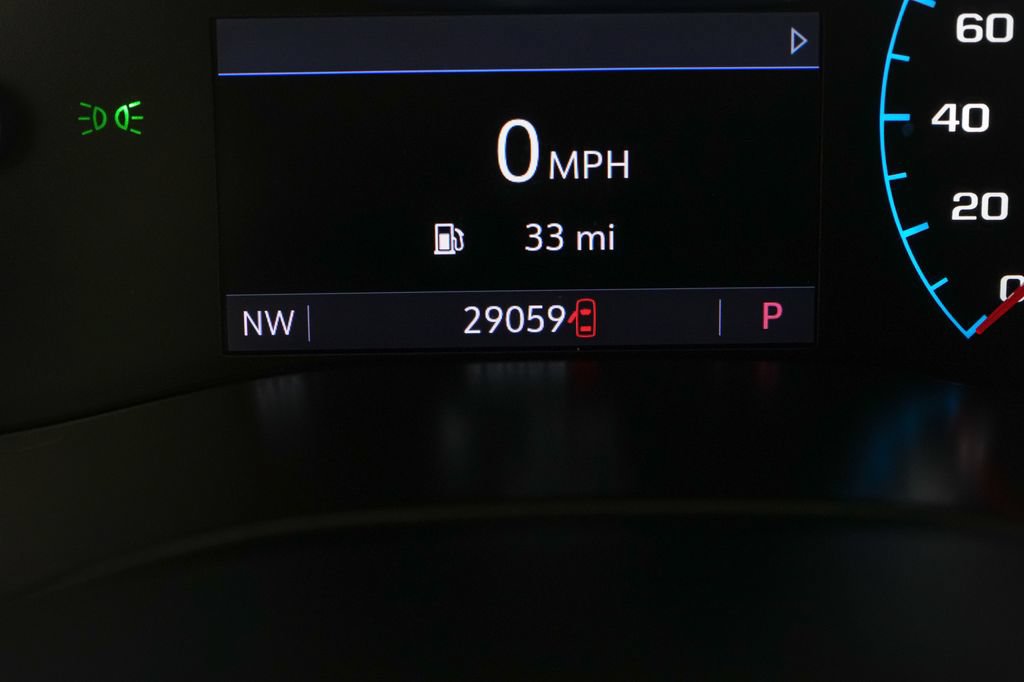 Used 2020 Chevrolet Colorado LT w/ Luxury Package RWD image 19