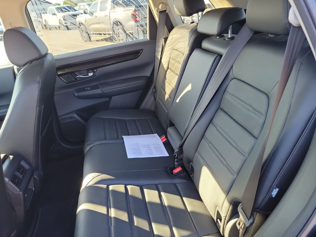 Used 2025 Honda CR-V EX-L image 11