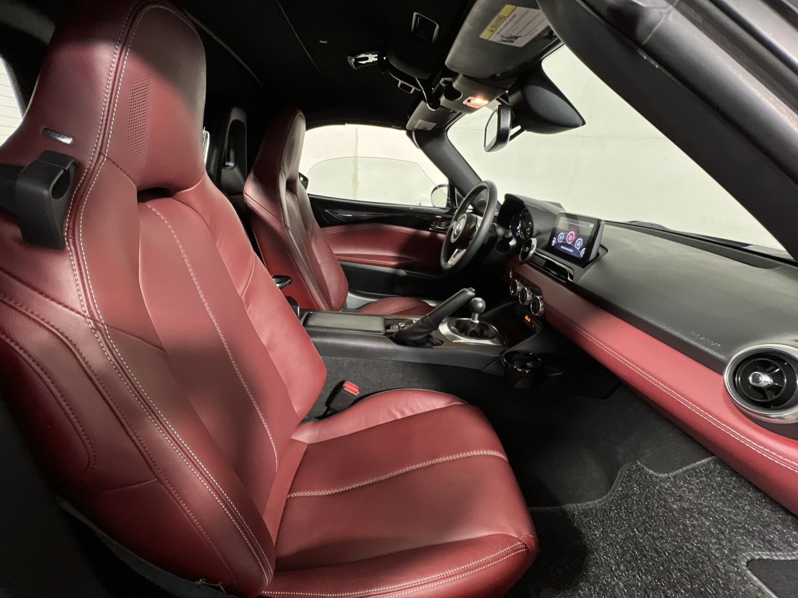 Used 2020 MAZDA MX-5 Miata Grand Touring RWD image 25