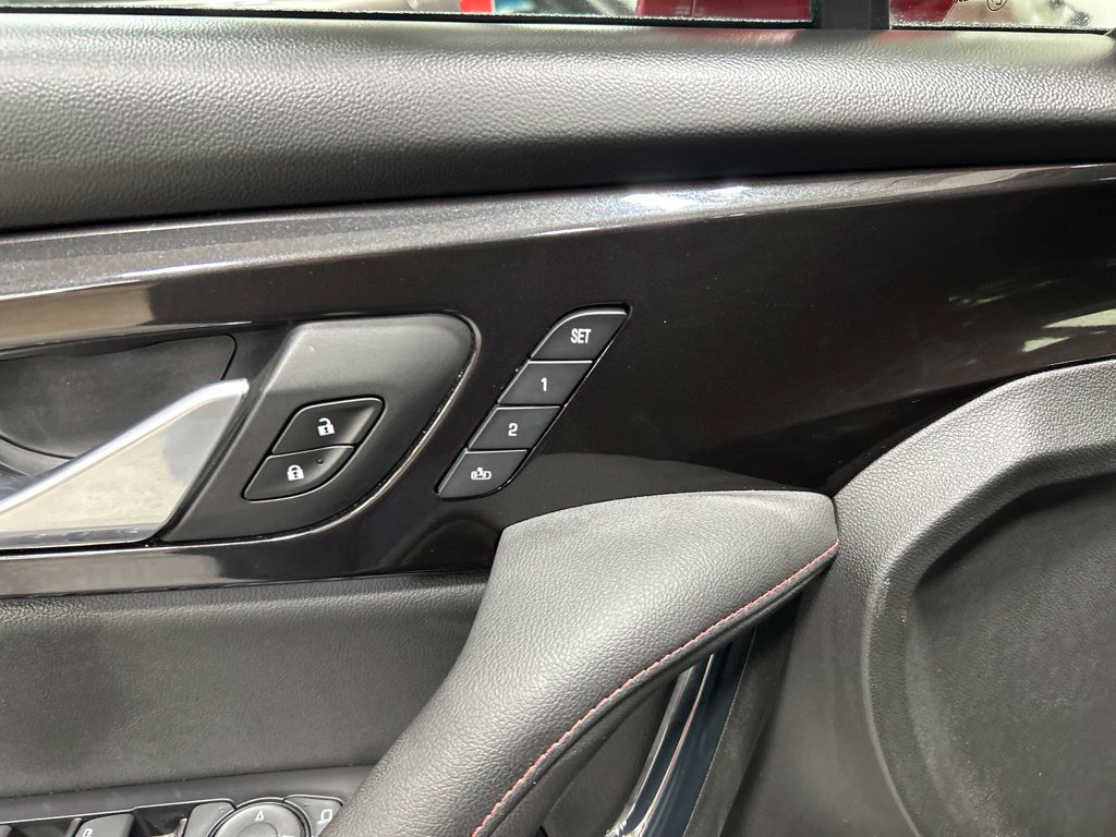Used 2019 Chevrolet Blazer RS AWD/4WD image 15