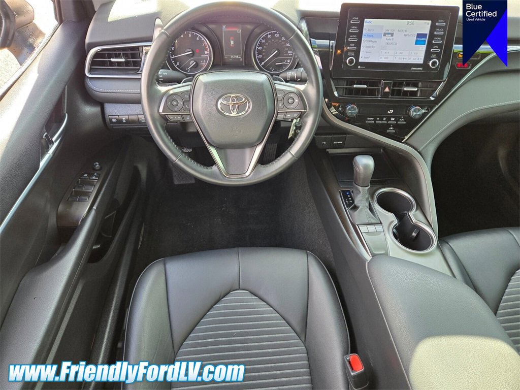 Used 2023 Toyota Camry SE image 12