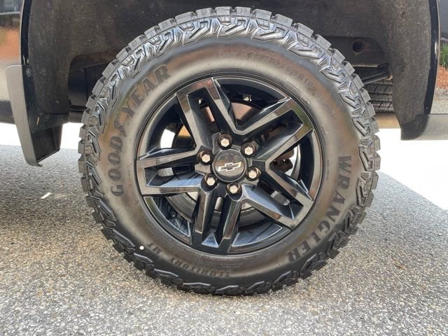 Used 2020 Chevrolet Silverado 1500 LT Trail Boss AWD/4WD image 4