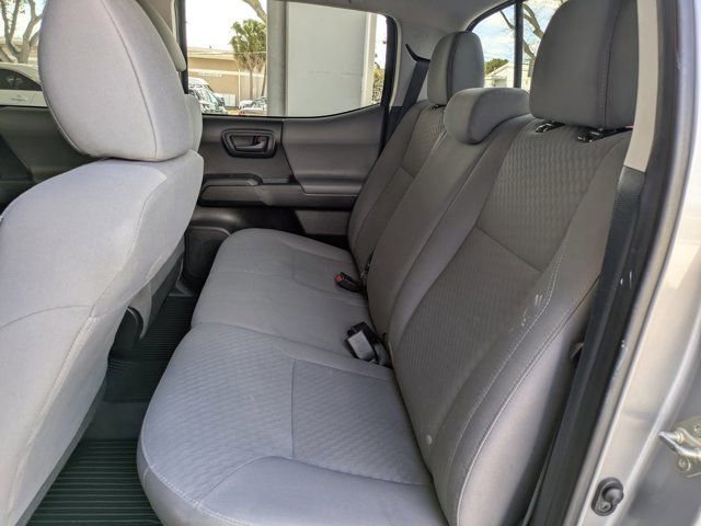 Used 2020 Toyota Tacoma SR w/ SR Convenience Package image 18