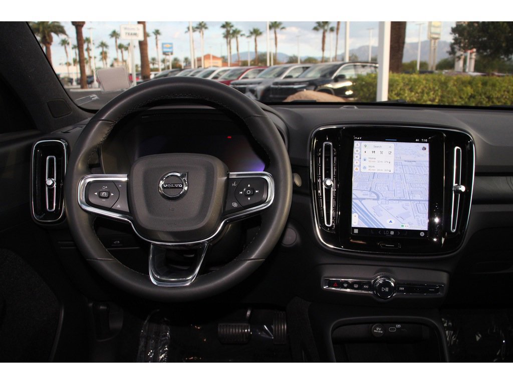 Used 2023 Volvo C40 P8 Recharge Plus image 11