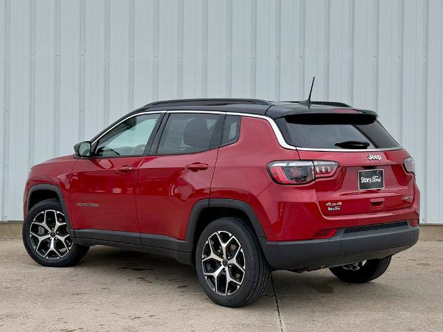 Used 2025 Jeep Compass Limited AWD/4WD image 4
