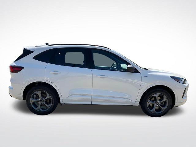 Certified 2024 Ford Escape ST-Line w/ Tech Pack #1 AWD/4WD image 5