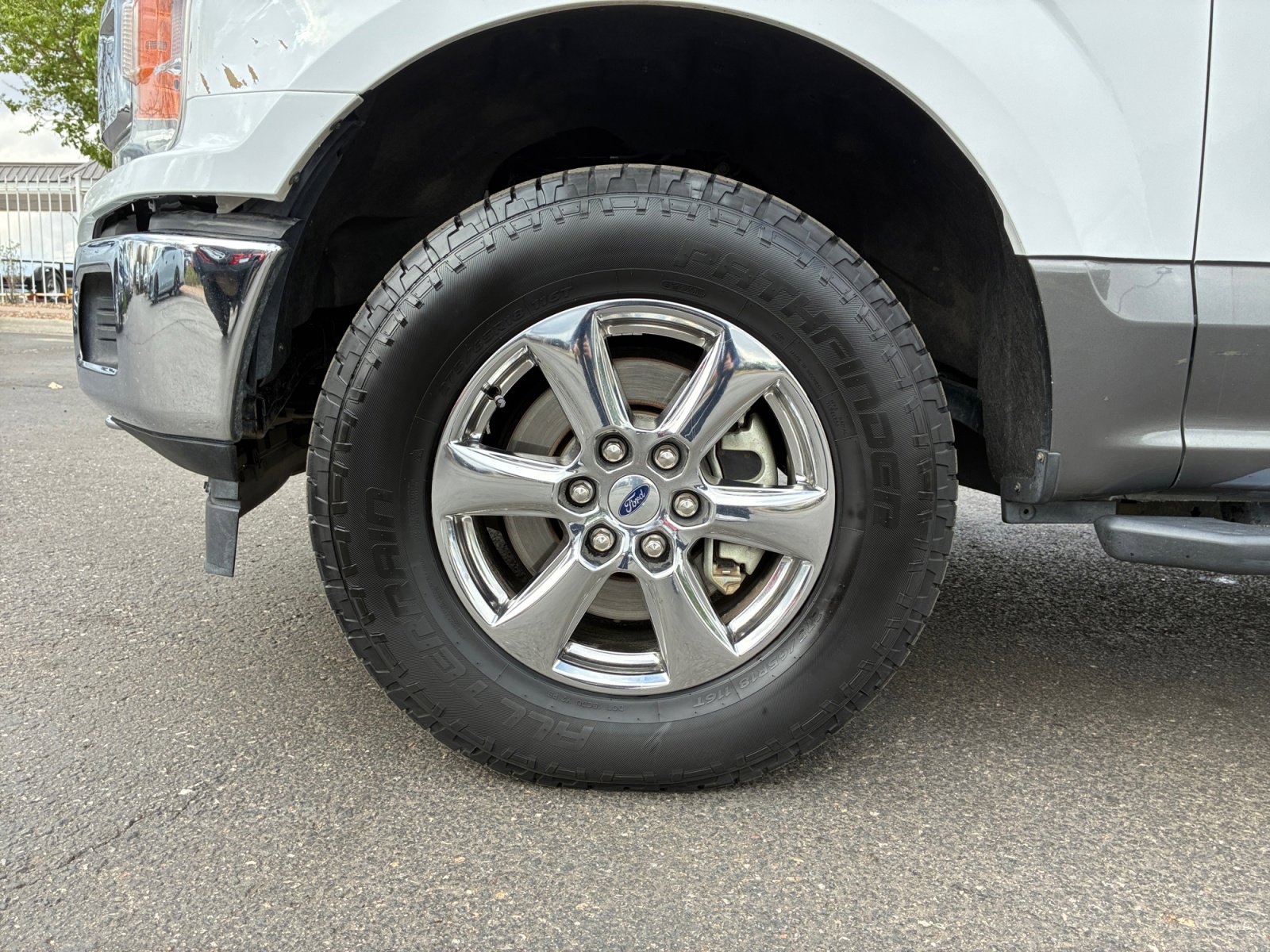 Certified 2019 Ford F150 XLT w/ Equipment Group 302A Luxury AWD/4WD image 24