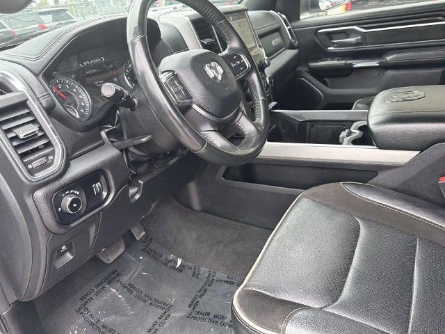 Used 2024 RAM 1500 Laramie AWD/4WD image 18