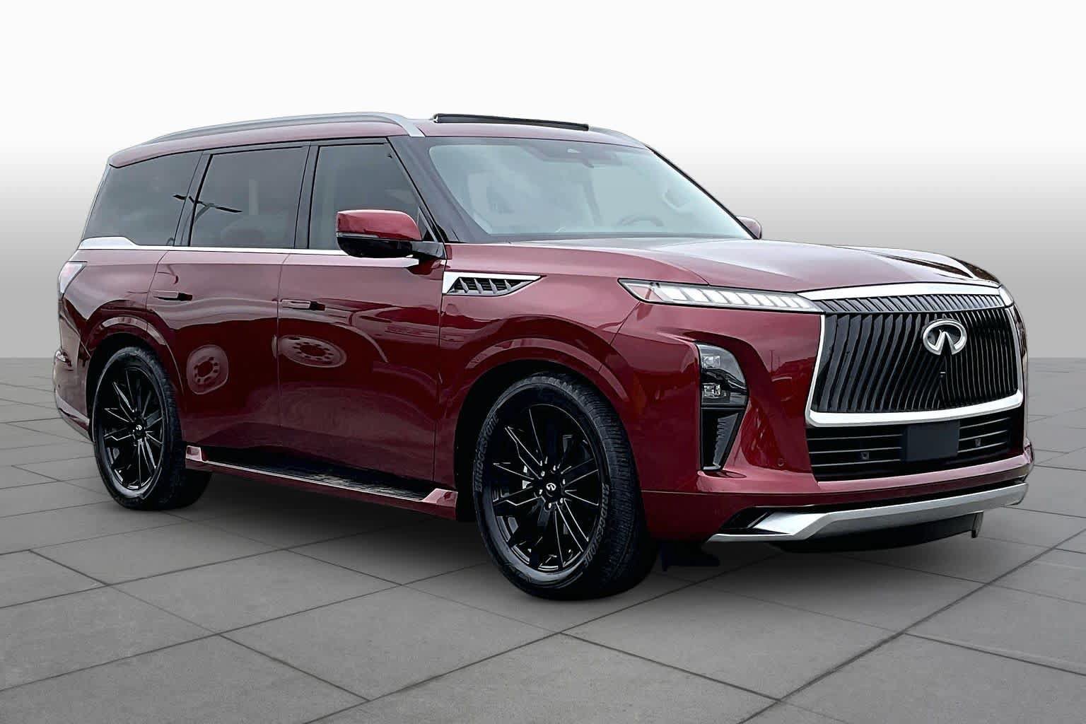 Used 2025 INFINITI QX80 Luxe AWD/4WD image 2