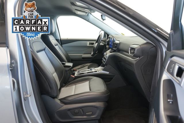 Certified 2023 Ford Explorer XLT w/ Equipment Group 202A AWD/4WD image 33