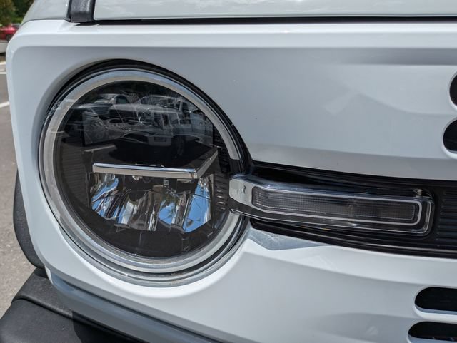 Certified 2026 Ford Bronco Heritage Edition AWD/4WD image 10