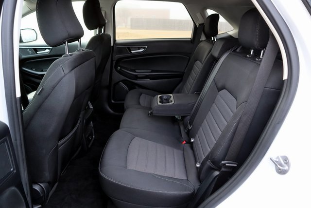 Certified 2022 Ford Edge SE w/ Black Appearance Package image 23