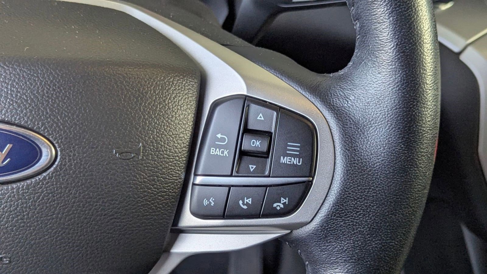 Certified 2022 Ford Explorer XLT w/ Equipment Group 202A image 25