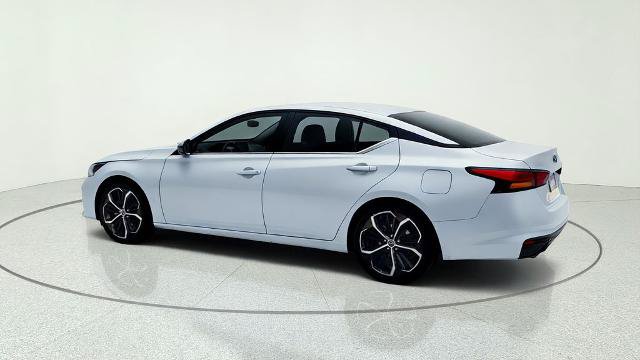Used 2024 Nissan Altima 2.5 SR FWD image 5
