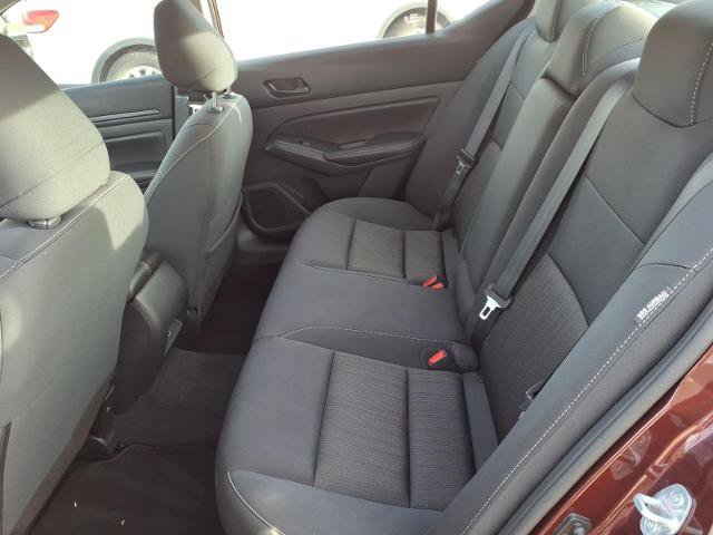 Used 2025 Nissan Altima 2.5 SV FWD image 10