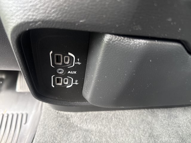 Used 2022 RAM 1500 Big Horn AWD/4WD image 29