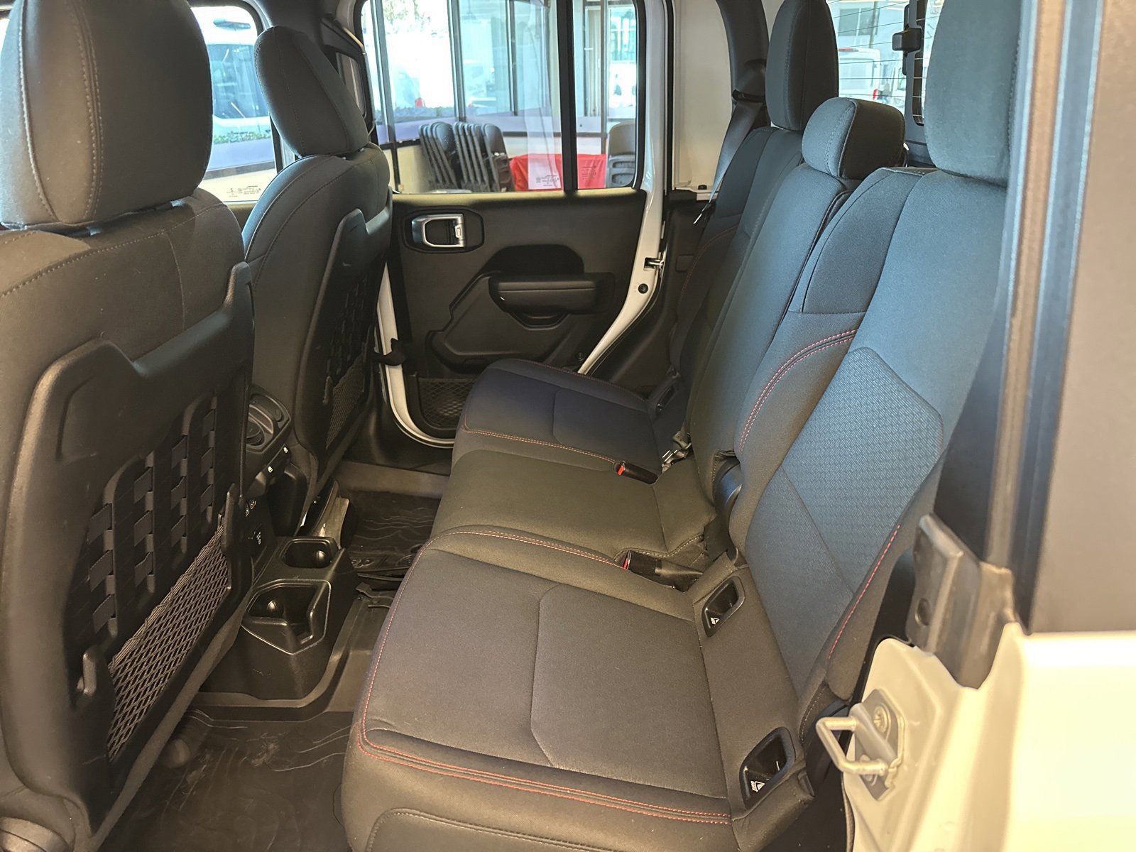 Used 2022 Jeep Gladiator Rubicon w/ Cold Weather Group image 14