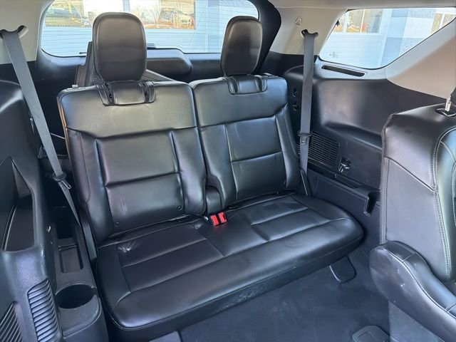 Certified 2022 Ford Explorer XLT w/ Equipment Group 202A image 40
