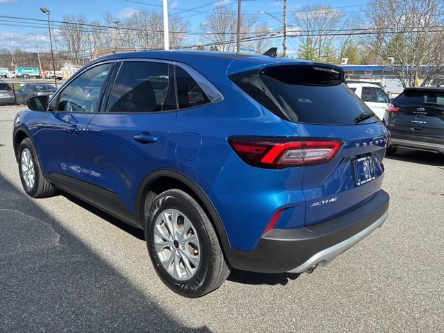 Certified 2023 Ford Escape Active image 3
