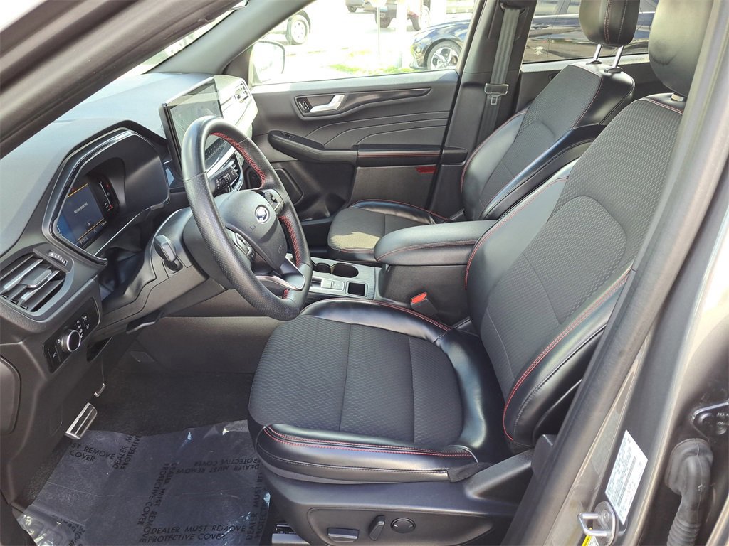 Certified 2023 Ford Escape ST-Line w/ Tech Pack #1 image 12